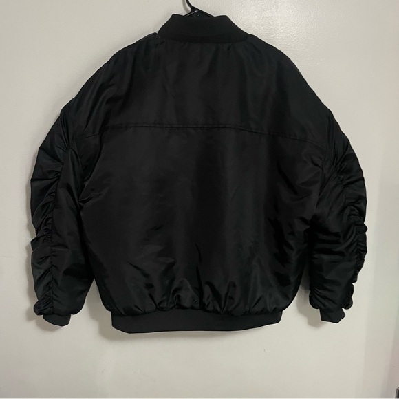 Streetwear Black Bomber Jacket Size Large - Picture 4 of 10